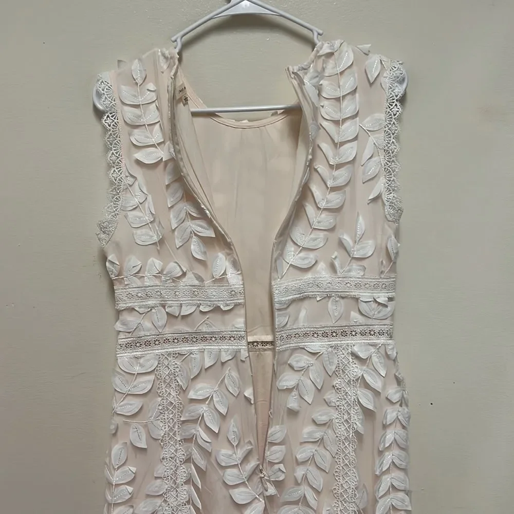 Just Me Ivory Lace Midi Dress - Picture 10 of 10